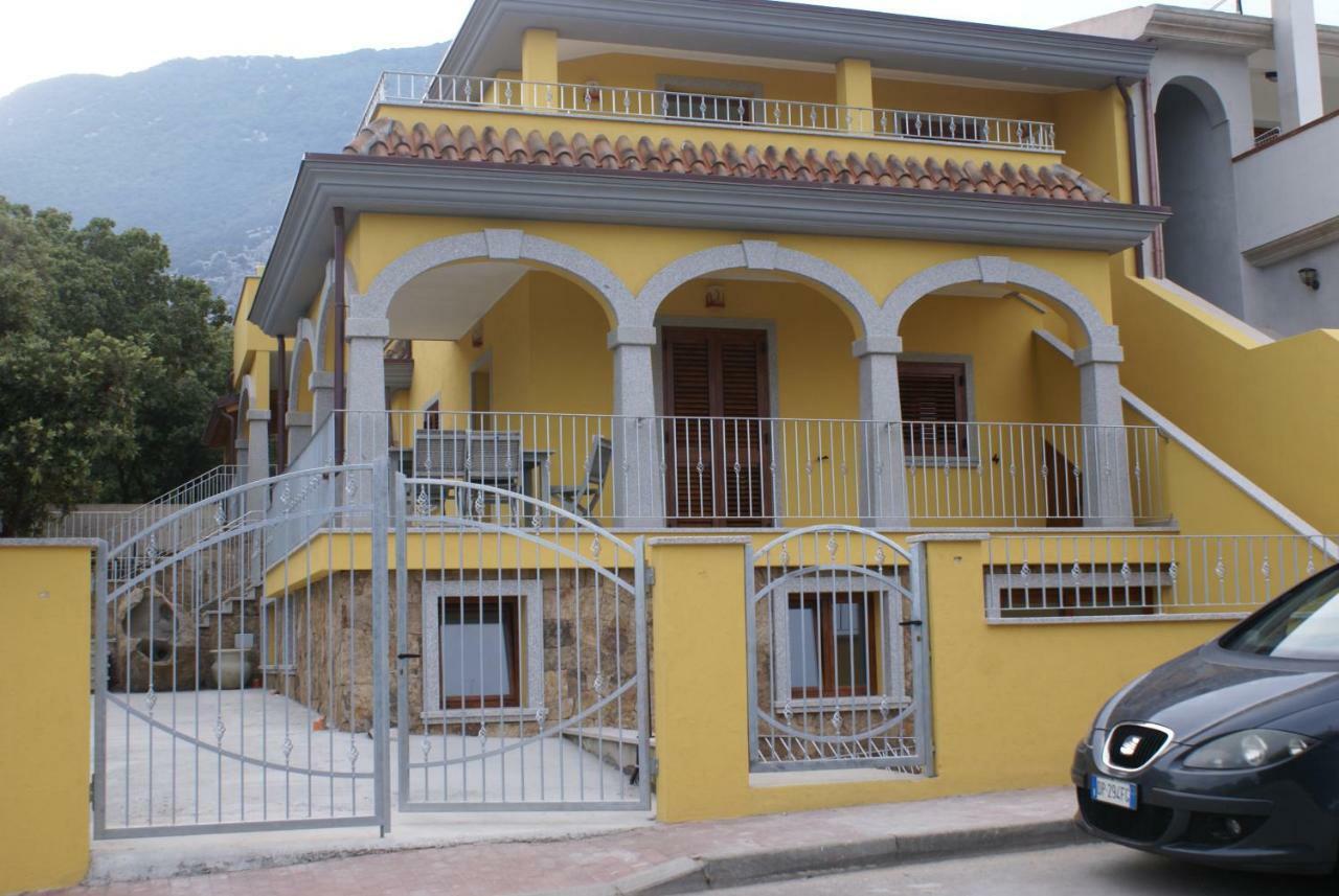Апартаменти Casa Mariolu 2 Кала-Гононе Екстер'єр фото